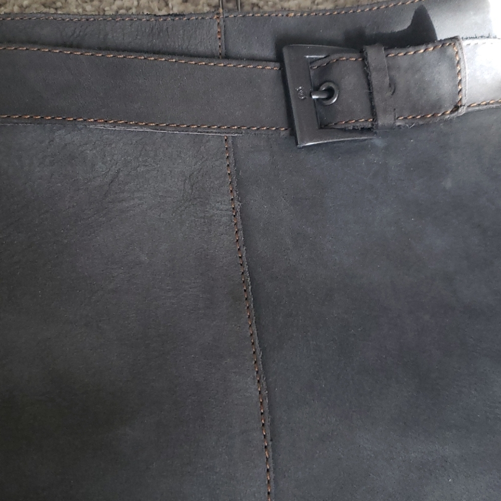 Born Leather Riding Boot - Picture 4 of 5